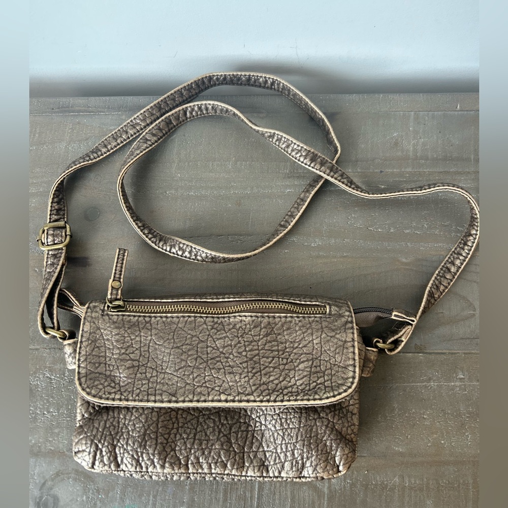 Bueno Textured Bronze Crossbody Bag